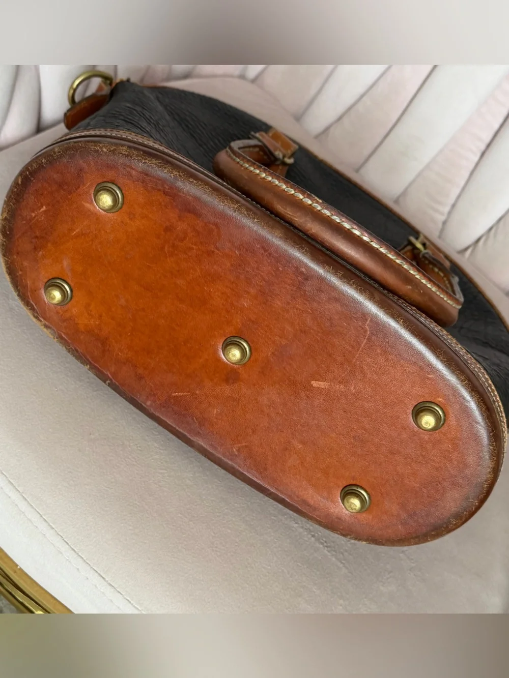 Dooney & Bourke ✨90s✨ Norfolk Bag